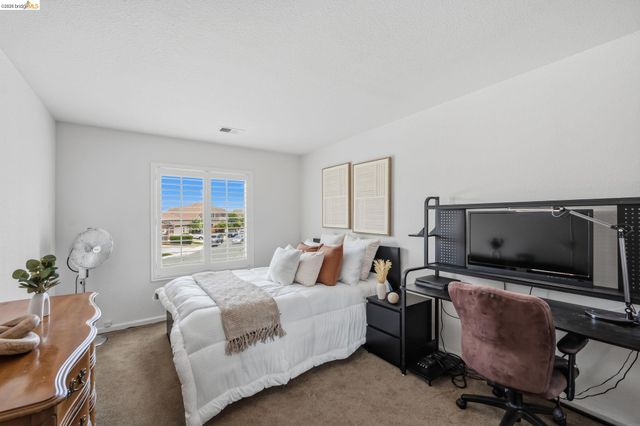 59 Glen Canyon Ct, Pittsburg, CA 94565