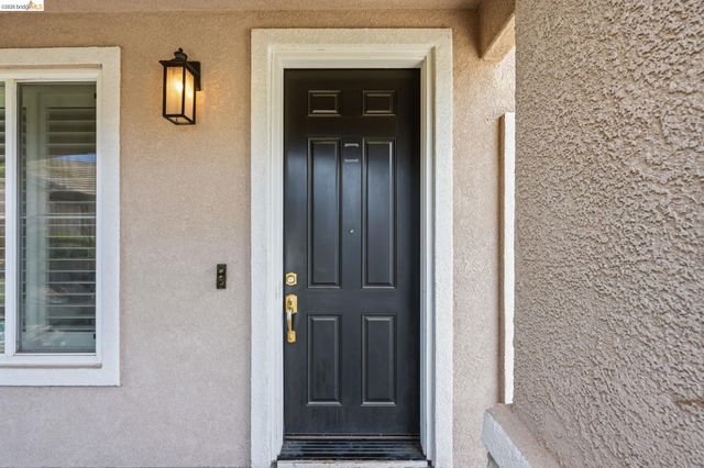 59 Glen Canyon Ct, Pittsburg, CA 94565