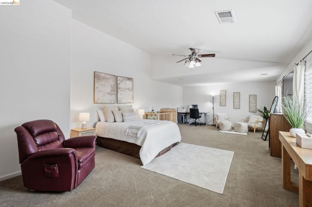 59 Glen Canyon Ct, Pittsburg, CA 94565