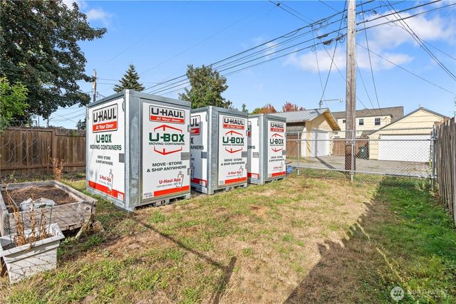 4121 S J Street, Tacoma, WA 98418