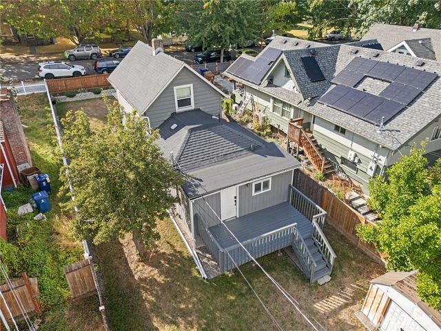 4121 S J Street, Tacoma, WA 98418