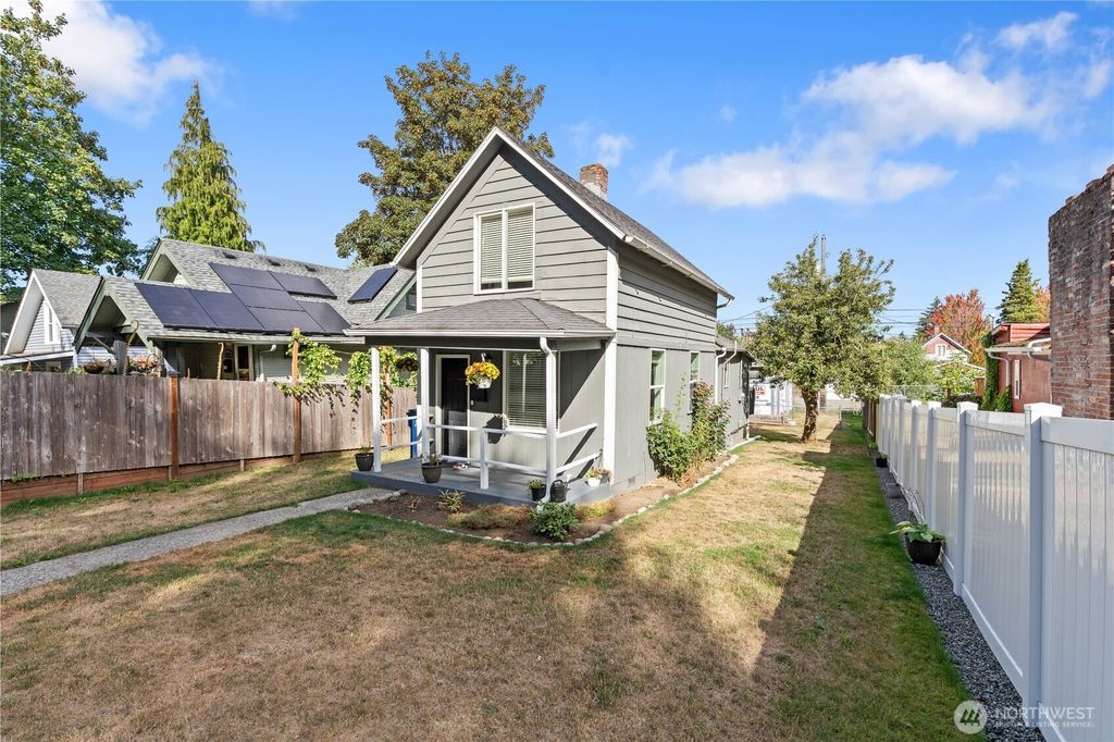 4121 S J Street, Tacoma, WA 98418