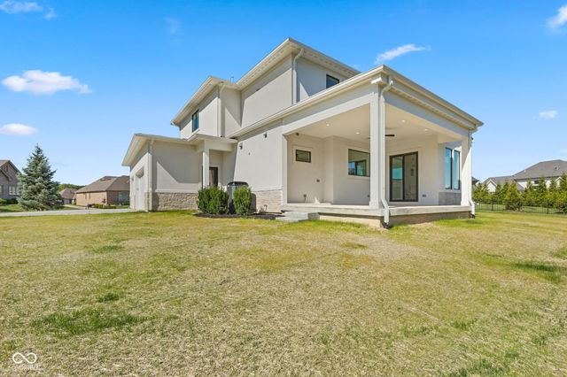 5336 Ashby Court, Greenwood, IN 46143