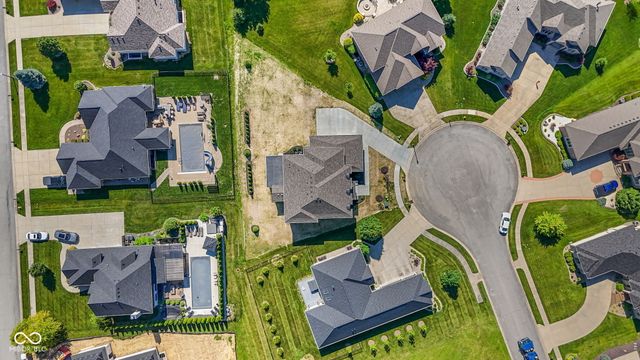 5336 Ashby Court, Greenwood, IN 46143