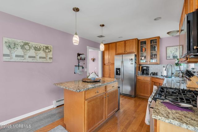 2735 Meadow Lake Drive, Toms River, NJ 08755