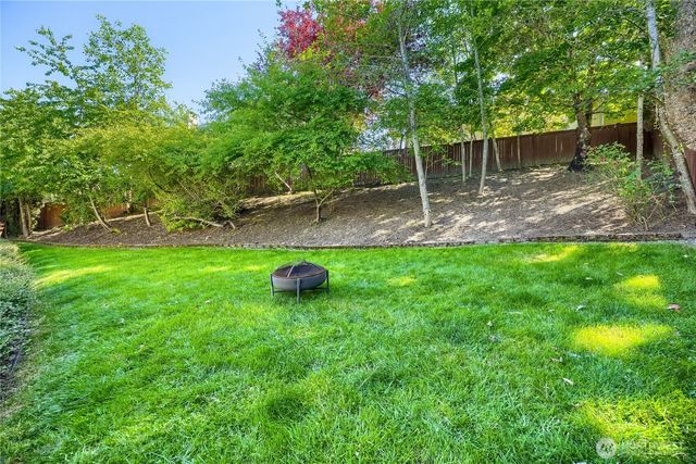 2412 21st Avenue Ct SE, Puyallup, WA 98372