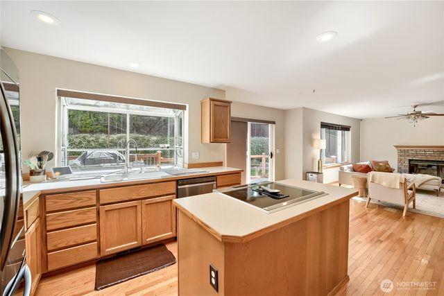 2412 21st Avenue Ct SE, Puyallup, WA 98372