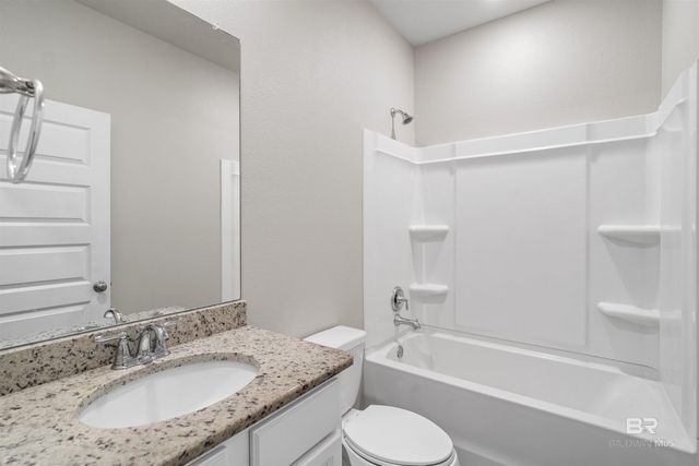 13015 Kinlock Falls Avenue, Fairhope, AL 36532