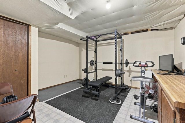 1815 ROOSEVELT STREET, Little Chute, WI 54140