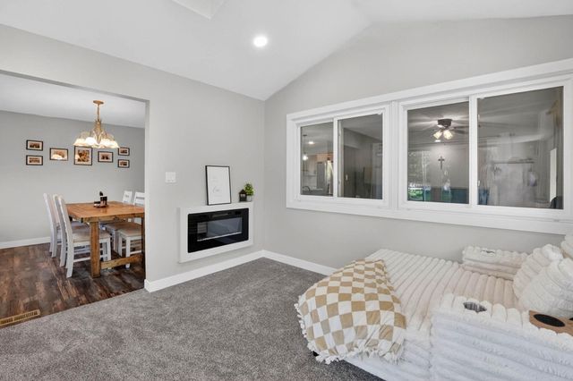 318 Westbourne Road, Waterloo, IA 50701