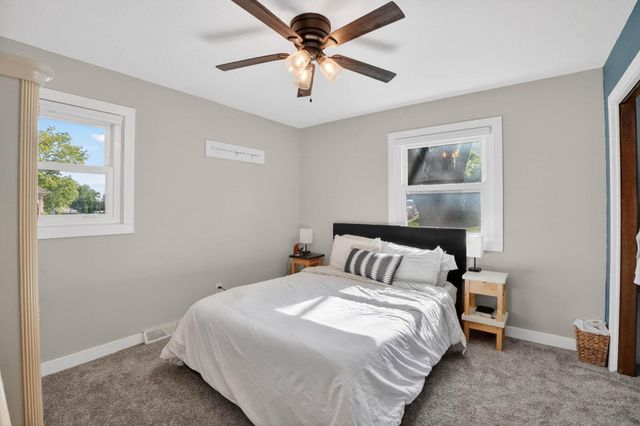 318 Westbourne Road, Waterloo, IA 50701
