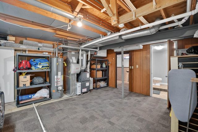 318 Westbourne Road, Waterloo, IA 50701