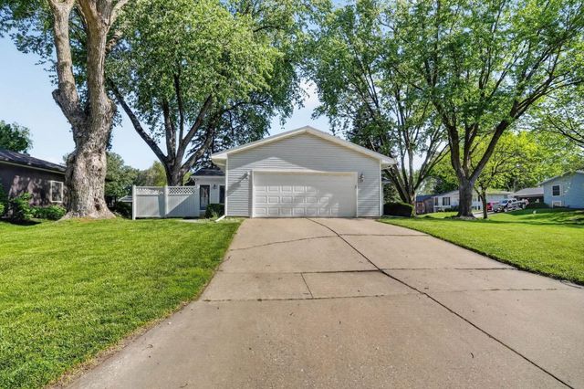 318 Westbourne Road, Waterloo, IA 50701