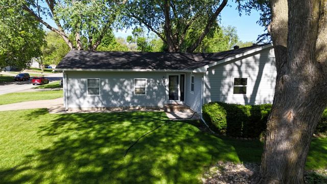 318 Westbourne Road, Waterloo, IA 50701