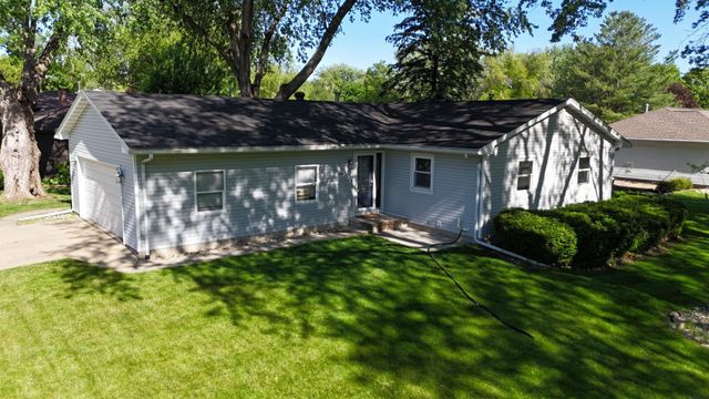 318 Westbourne Road, Waterloo, IA 50701
