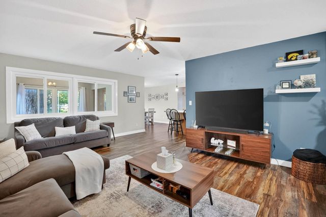 318 Westbourne Road, Waterloo, IA 50701