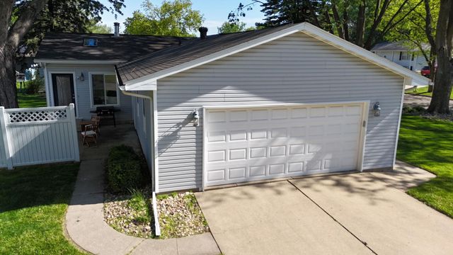 318 Westbourne Road, Waterloo, IA 50701