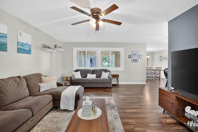 318 Westbourne Road, Waterloo, IA 50701
