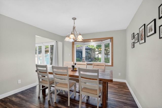 318 Westbourne Road, Waterloo, IA 50701