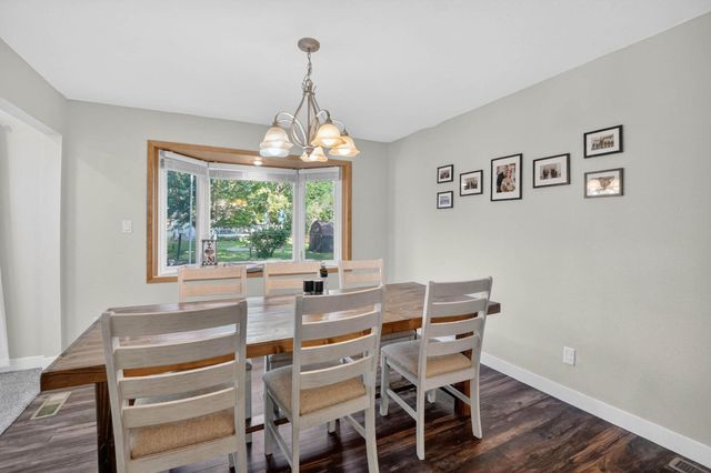 318 Westbourne Road, Waterloo, IA 50701