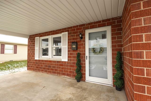 844 W Frank Street, Mitchell, IN 47446