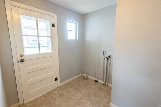 844 W Frank Street, Mitchell, IN 47446