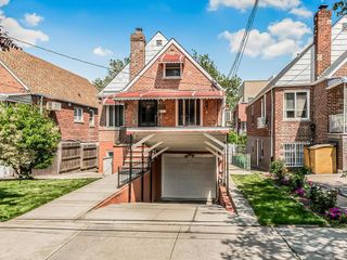 2548 Young Avenue, Bronx, NY 10469