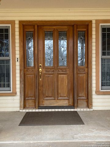 1416 Countryside Bend, Fredericksburg, TX 78624