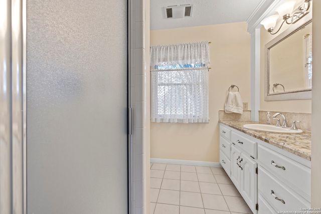 1416 Countryside Bend, Fredericksburg, TX 78624