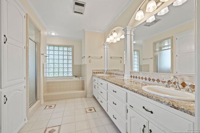 1416 Countryside Bend, Fredericksburg, TX 78624