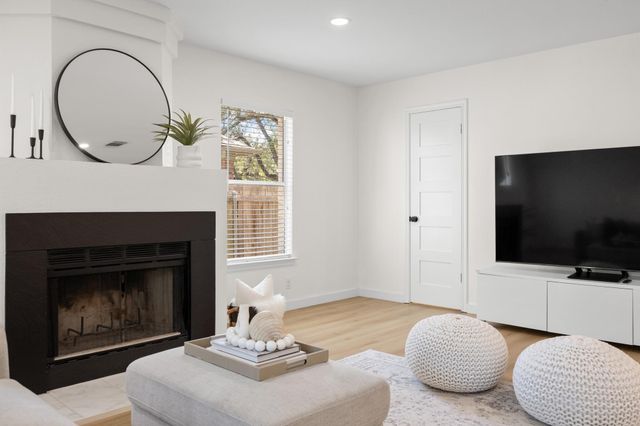 8504 Aoudad TRL, Austin, TX 78749