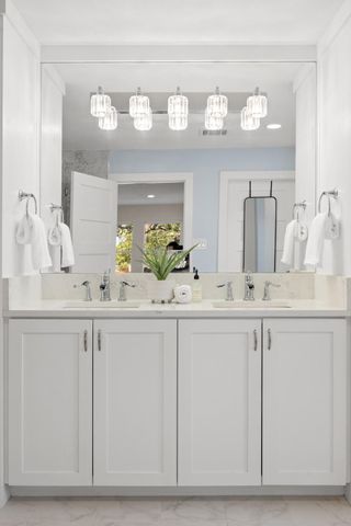 8504 Aoudad TRL, Austin, TX 78749