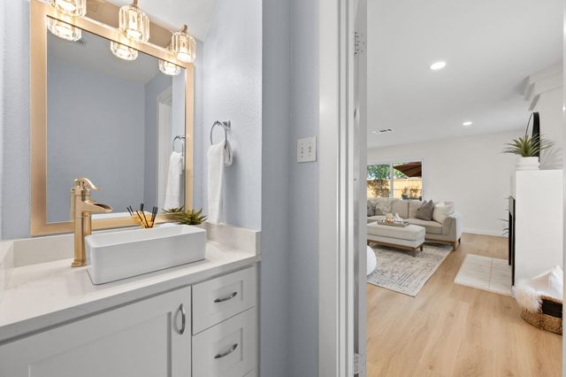 8504 Aoudad TRL, Austin, TX 78749