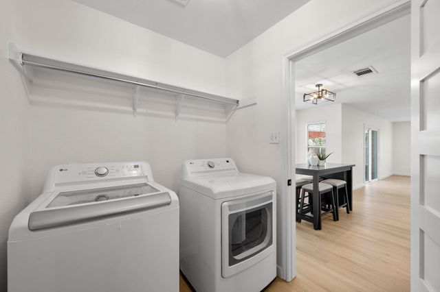 8504 Aoudad TRL, Austin, TX 78749