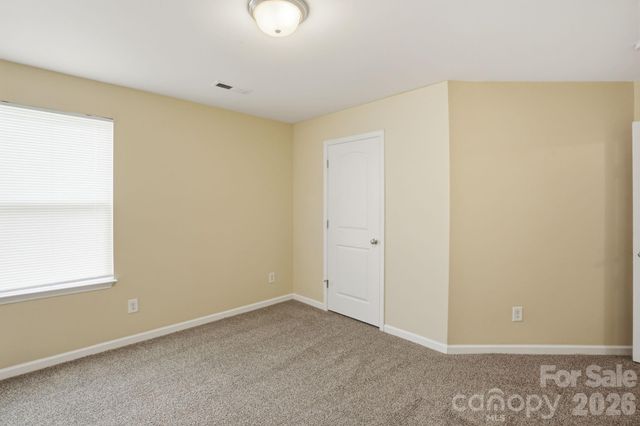 5056 Broad Leaf Court, Dallas, NC 28034