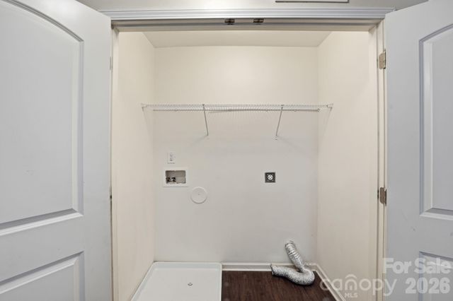 5056 Broad Leaf Court, Dallas, NC 28034