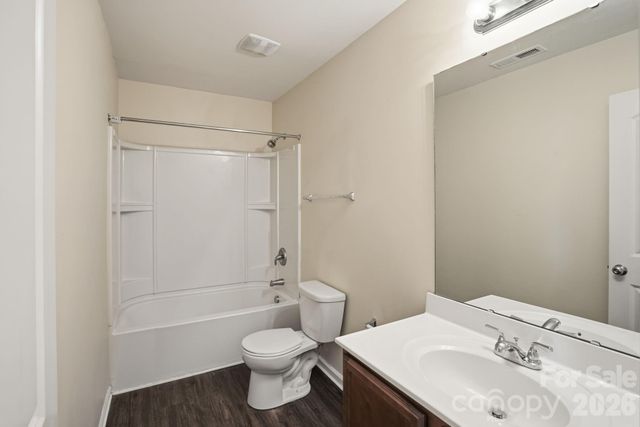5056 Broad Leaf Court, Dallas, NC 28034
