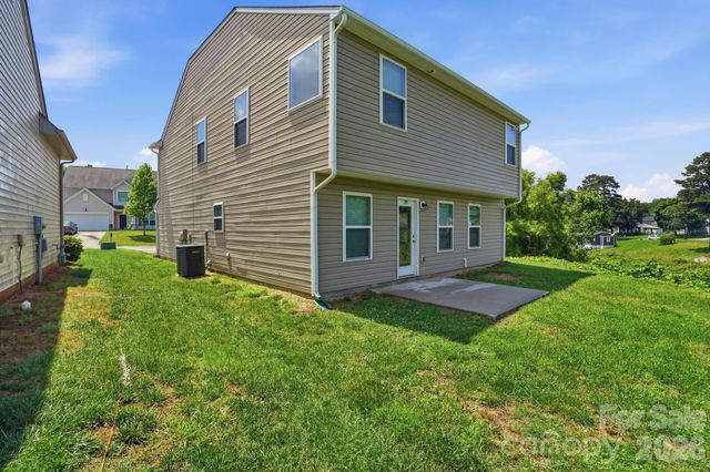 5056 Broad Leaf Court, Dallas, NC 28034