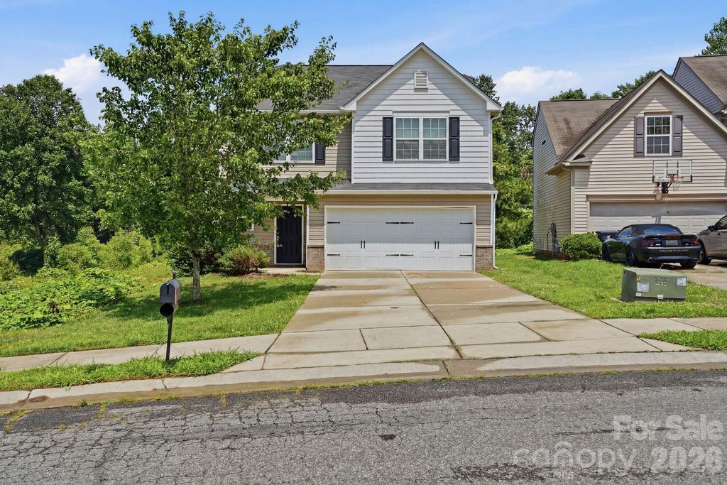 5056 Broad Leaf Court, Dallas, NC 28034