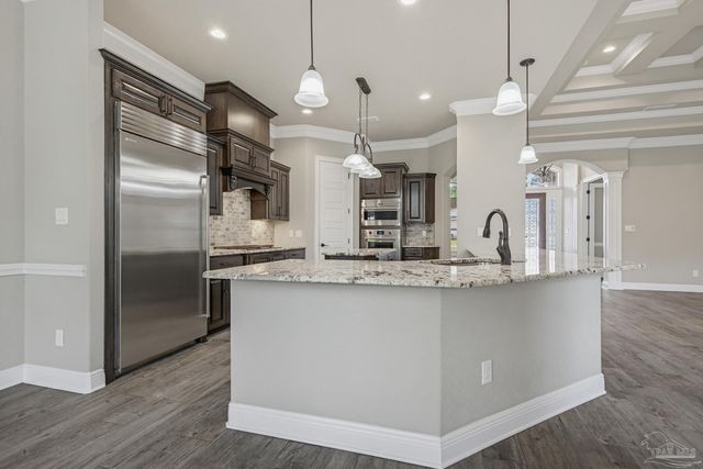 5871 Huntington Creek Blvd, Pensacola, FL 32526