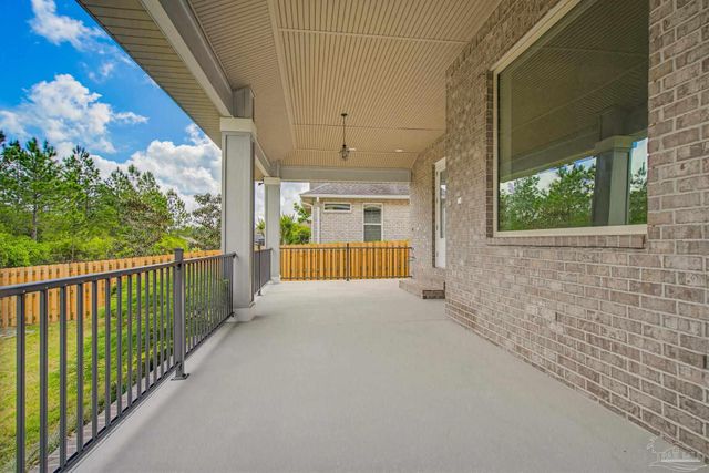 5871 Huntington Creek Blvd, Pensacola, FL 32526