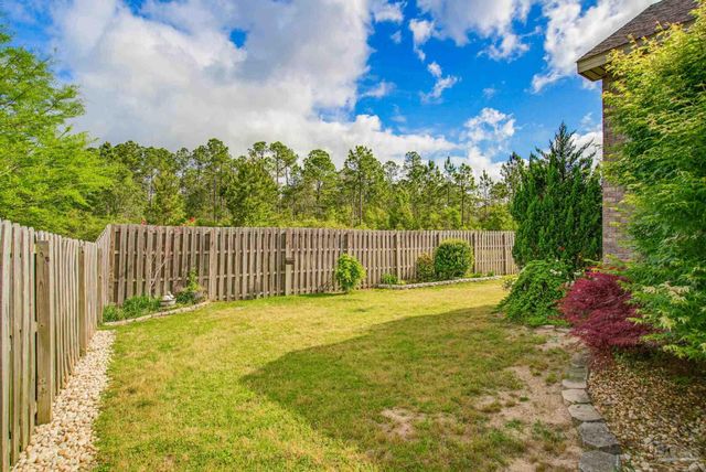5871 Huntington Creek Blvd, Pensacola, FL 32526