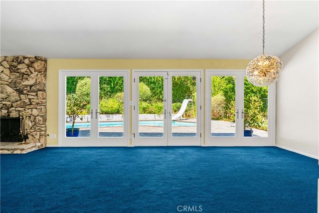 5300 Blanco Avenue, Woodland Hills, CA 91367