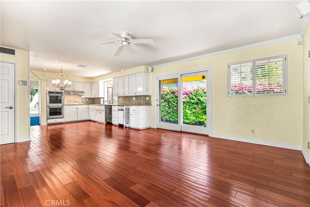 5300 Blanco Avenue, Woodland Hills, CA 91367