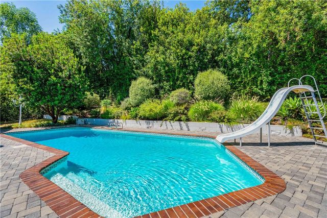5300 Blanco Avenue, Woodland Hills, CA 91367