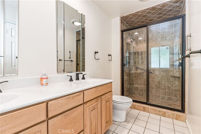 5300 Blanco Avenue, Woodland Hills, CA 91367