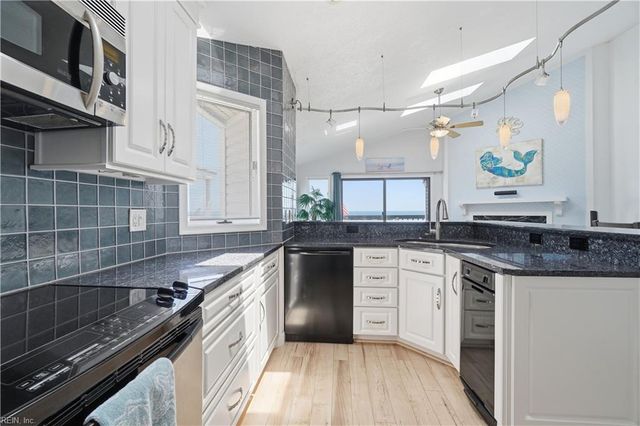 1904 E Ocean View AVE, Norfolk, VA 23503