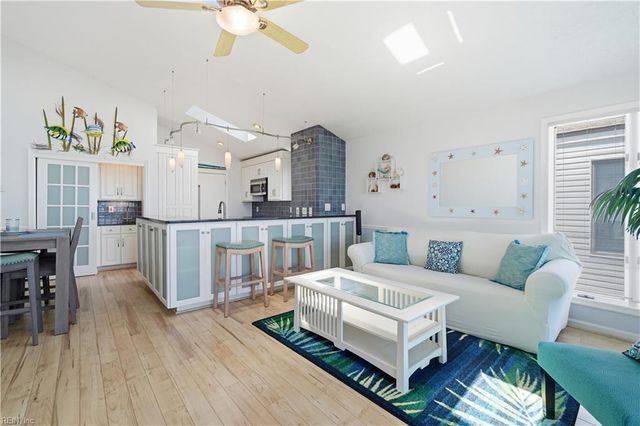 1904 E Ocean View AVE, Norfolk, VA 23503