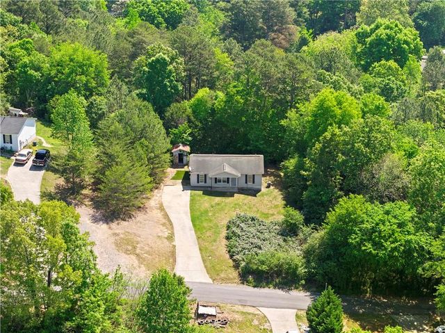 332 Lavista Drive SW, Calhoun, GA 30701
