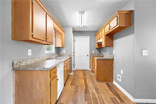 332 Lavista Drive SW, Calhoun, GA 30701
